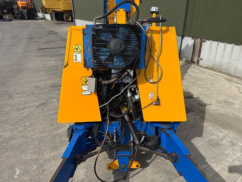 Bomford Turner B81-81T Hedge Cutter