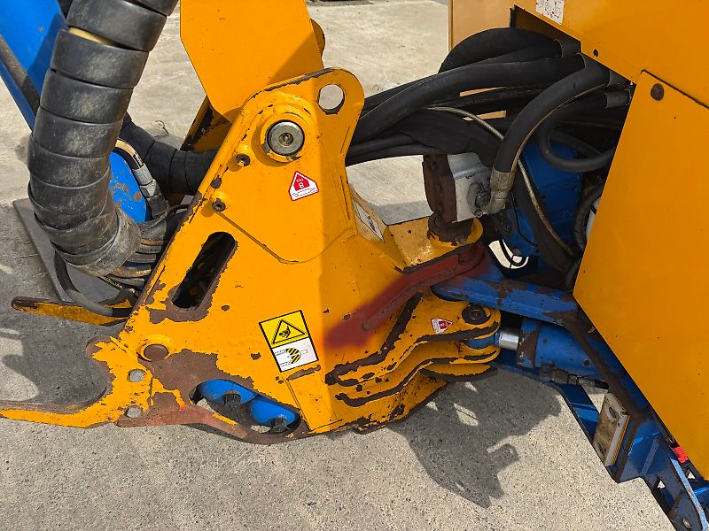 Bomford Turner B81-81T Hedge Cutter