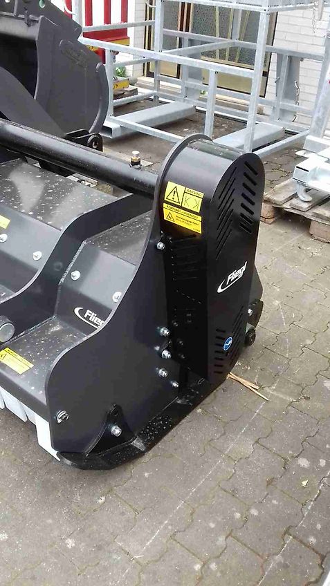 Fliegl Tornado SM 2750 Front- Heckmulcher Mulcher Hammerschlegel **LIMITED**
