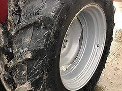 Massey Ferguson WHEELS & TYRES