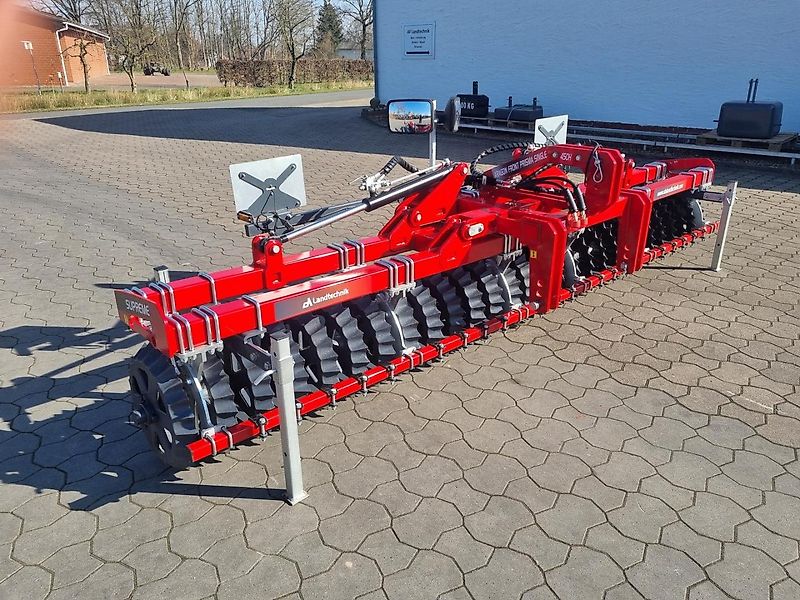 DA Landtechnik Aragon 4,0-6,0m Prismenpacker Frontpacker
