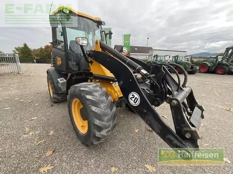JCB 409