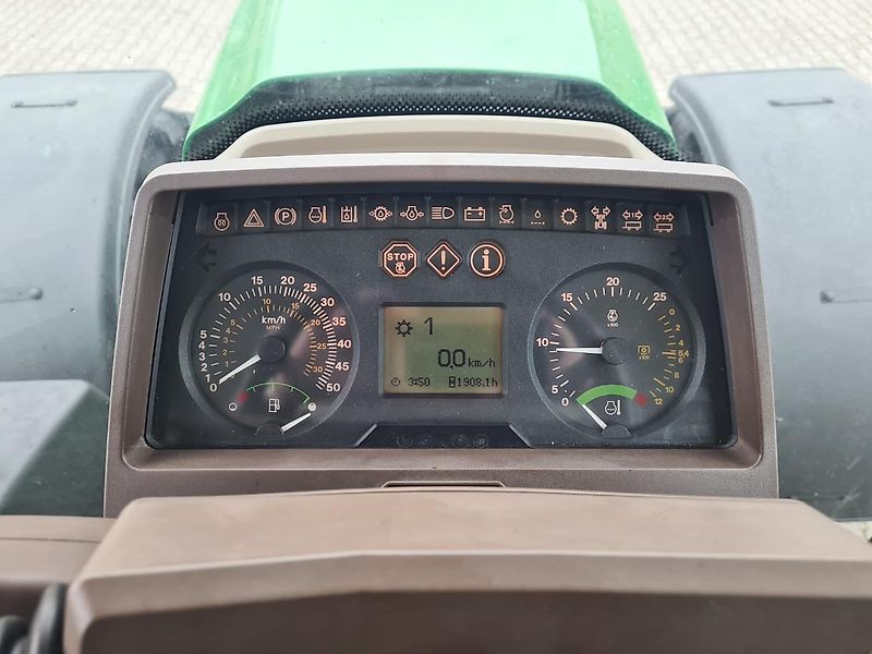 John Deere 6820, TLS