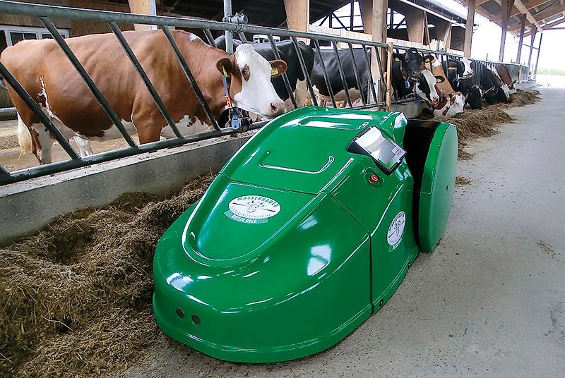 Wasserbauer Samojezdny podajnik paszy Wasserbauer Butler Gold Pro