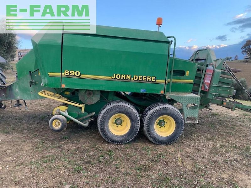 John Deere John Deere 690