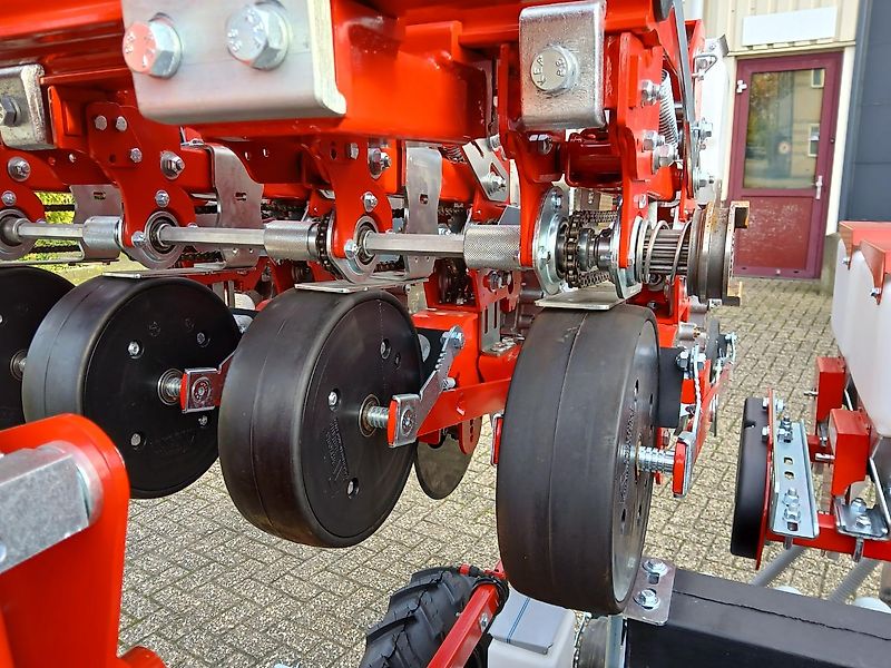 Agricola Italiana Uienzaaimachine groentenzaaimachine