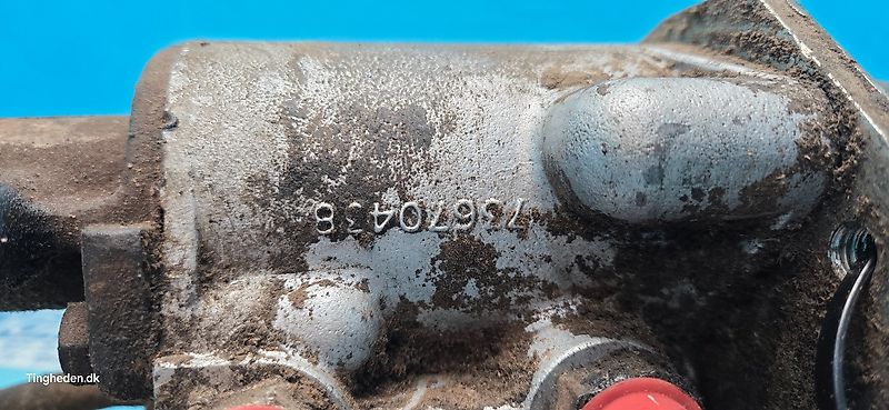 New Holland 8970 (Spare part/Reservedel/Ersatzteil)