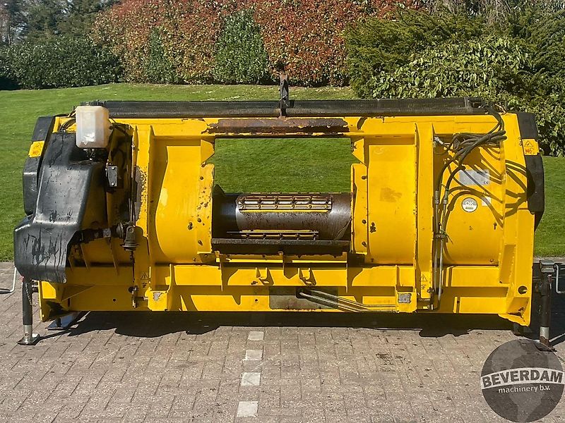 New Holland 273 pick up