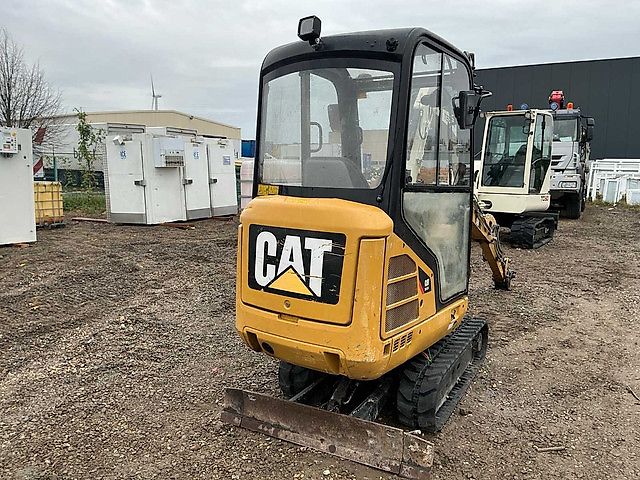 Caterpillar 301.7D