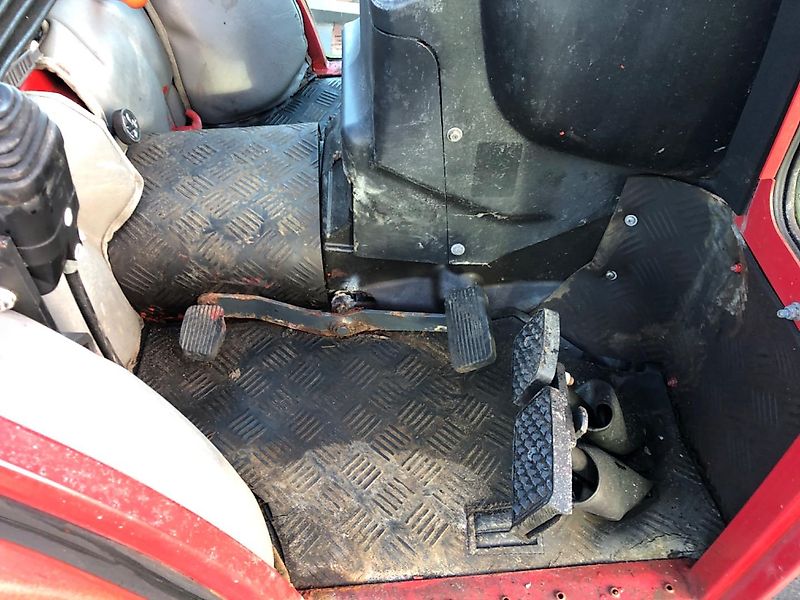 Shibaura Shibaura ST 330 HST Komunalschlepper Winterdienst Zubehör 28 km/h