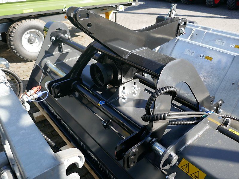 Fliegl Mulcher Tornado 2750