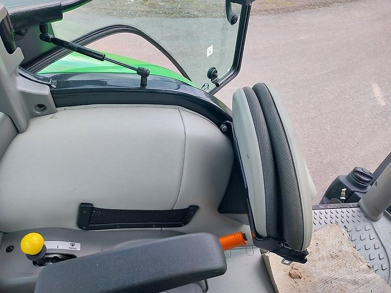 Deutz Fahr Traktor 5115 / Frontlader