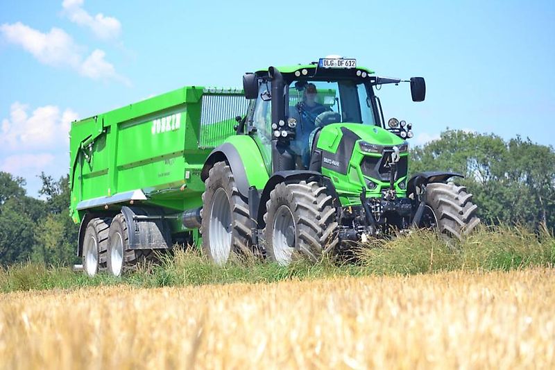 Deutz Fahr 6145.4 mit RC Shift - Getriebe