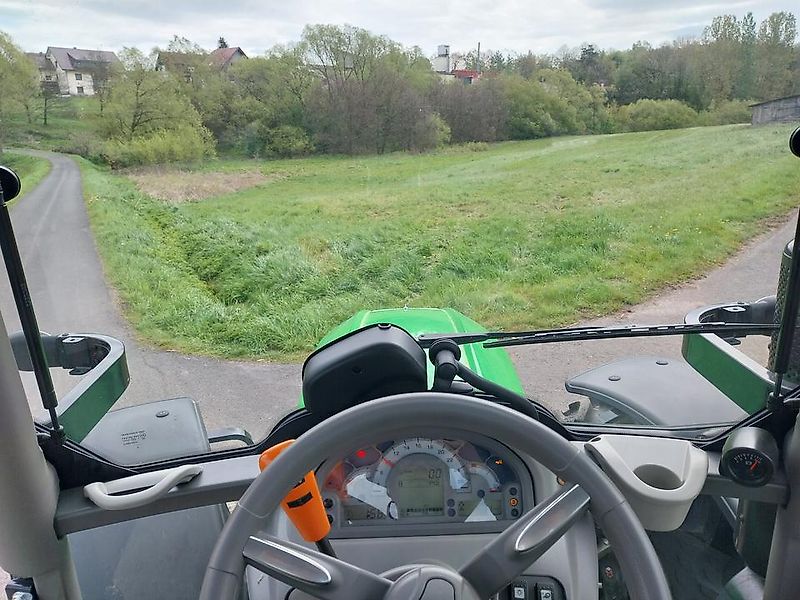 Deutz Fahr 5115 mit Druckluftanlage