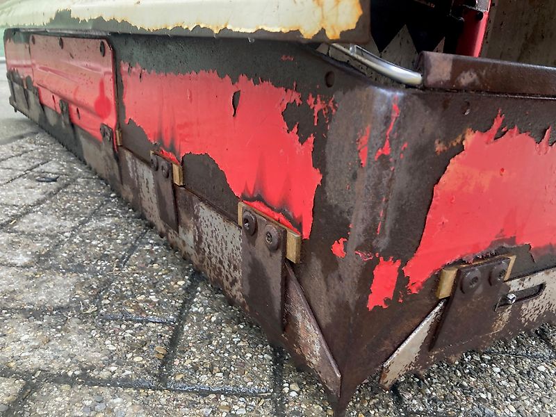 Trioliet TU170 met Bovenlosser