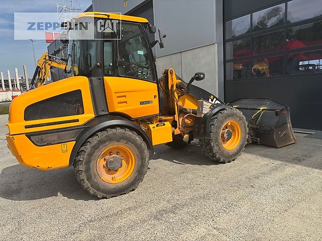JCB 409