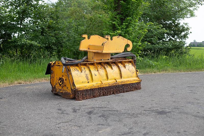 Herder klepelmaaier cw 30 kmdw 150 Mulcher Mähausleger