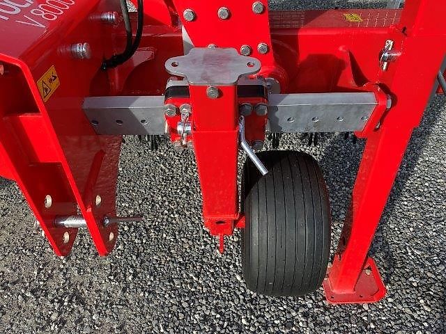 Pöttinger Rotocar V8000