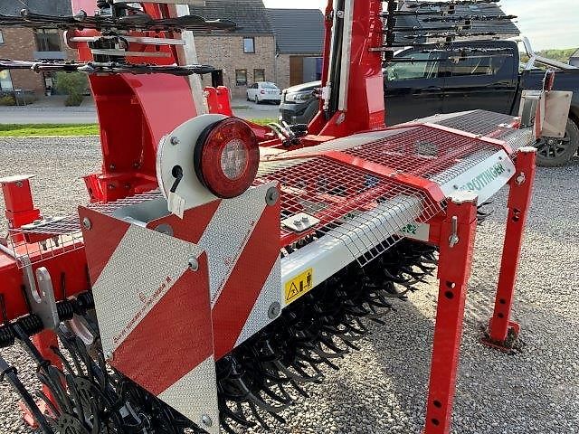 Pöttinger Rotocar V8000