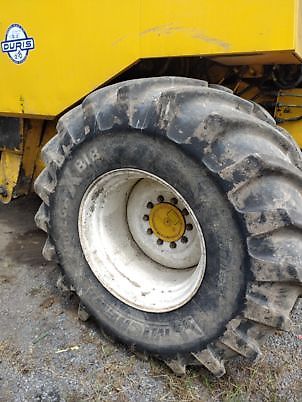 New Holland TX63 - TX65