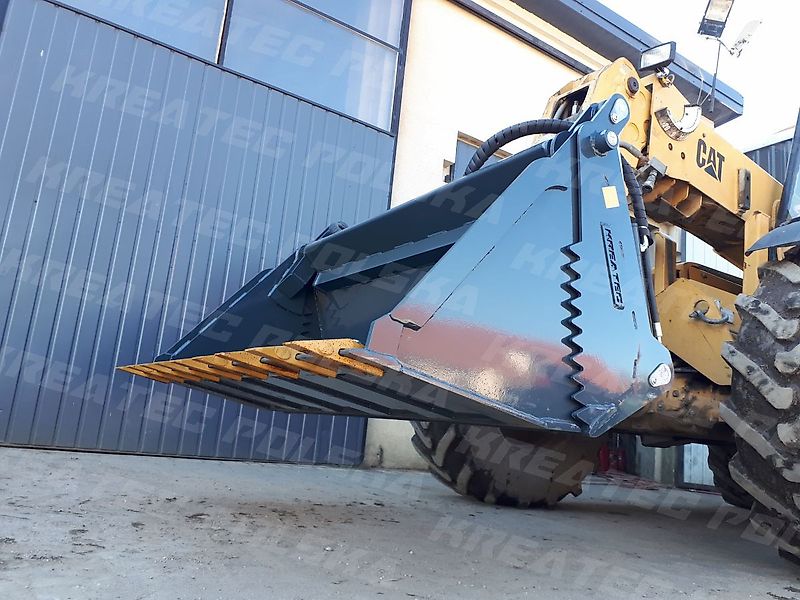 KREATEC Schaufel 4in1/Klappschaufel Modell M mit Hardox Schurfleiste