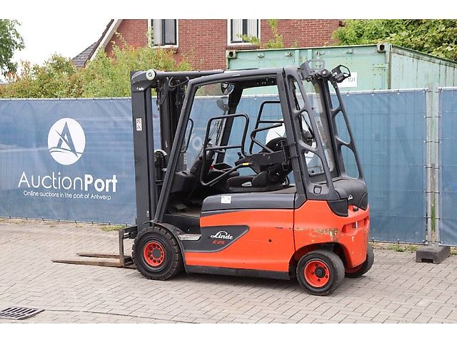 Linde E25L-01 Forklift