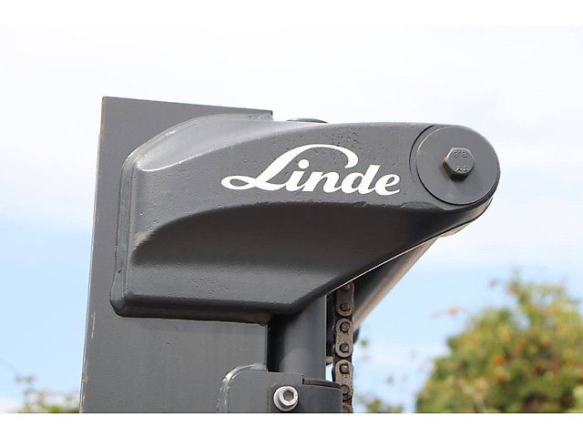 Linde E15-02