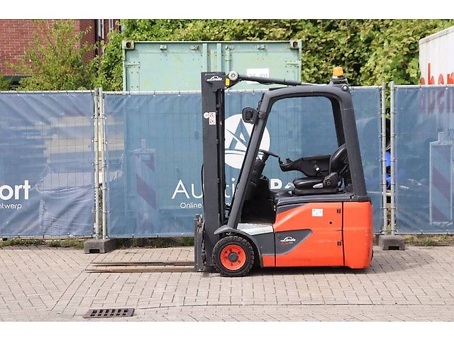Linde E14-02