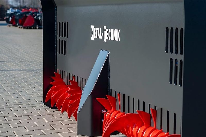 ✳️ Silageverdeler / Bietenegaliseerder / Silagebak – Werkbreedte 2,58 m – Hydraulische aandrijving