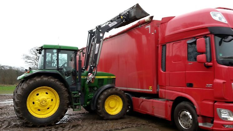 Inter Tech Frontlader für John Deere 3400 / 5085 / 5720