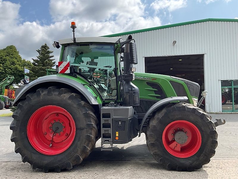 Fendt 828 Vario S4 ProfiPlus