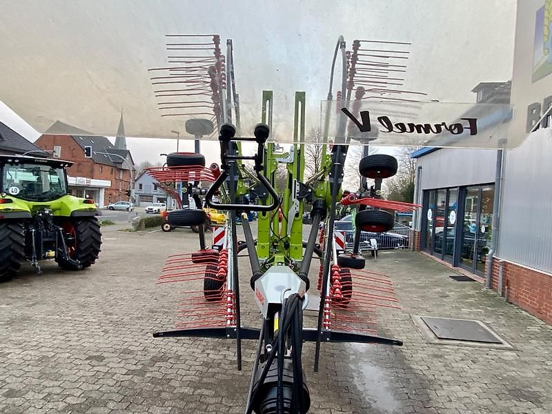 Claas LINER 2800 TREND