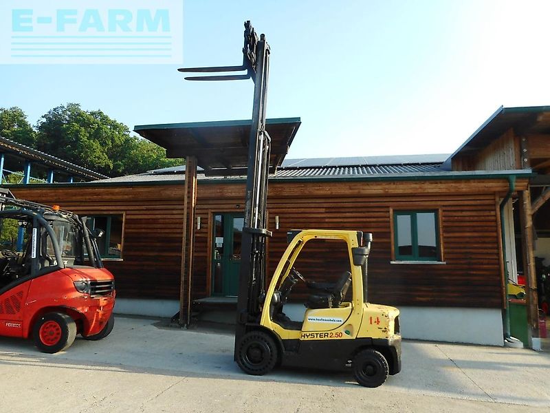 Hyster h2.5ft triplex 4,95m + ss + zv