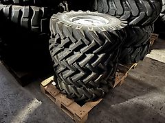 Komplettreifen 7.00-12AS 4L