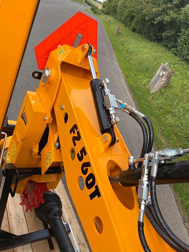 Laski Stubbenfräse Stockfräse Baumstumpffräse Wurzelstockfräse