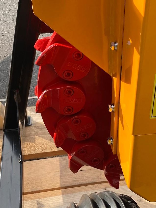 Laski Stubbenfräse Stockfräse Baumstumpffräse Wurzelstockfräse