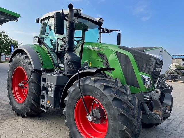 Fendt 828 Vario S4 ProfiPlus