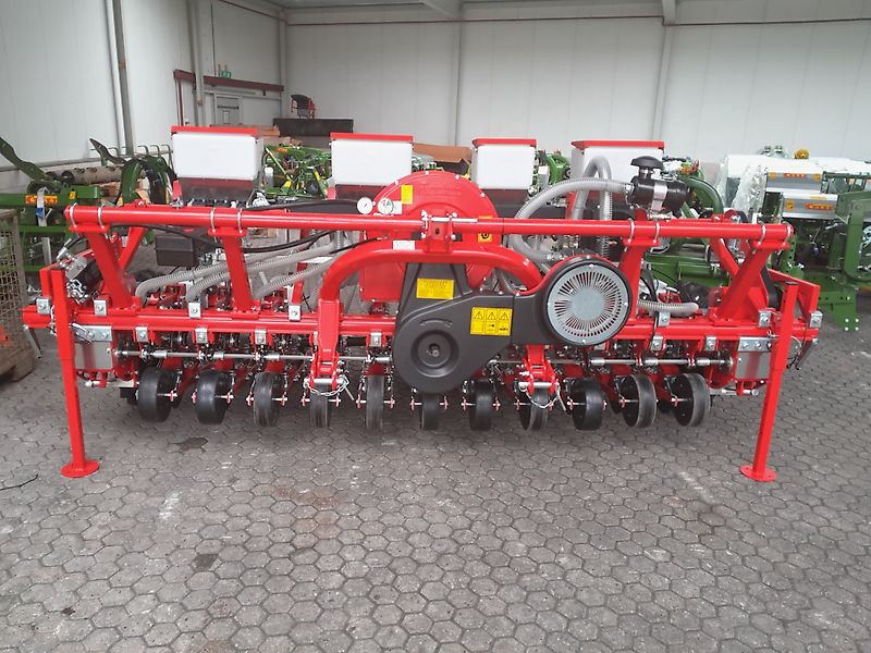 Agricola Italiana Groentezaaimachine