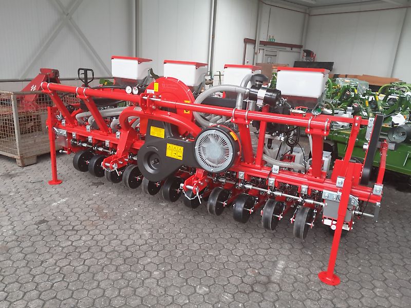 Agricola Italiana Groentezaaimachine