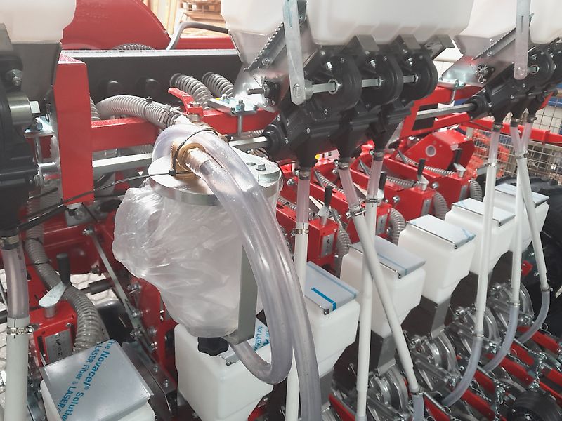 Agricola Italiana Groentezaaimachine