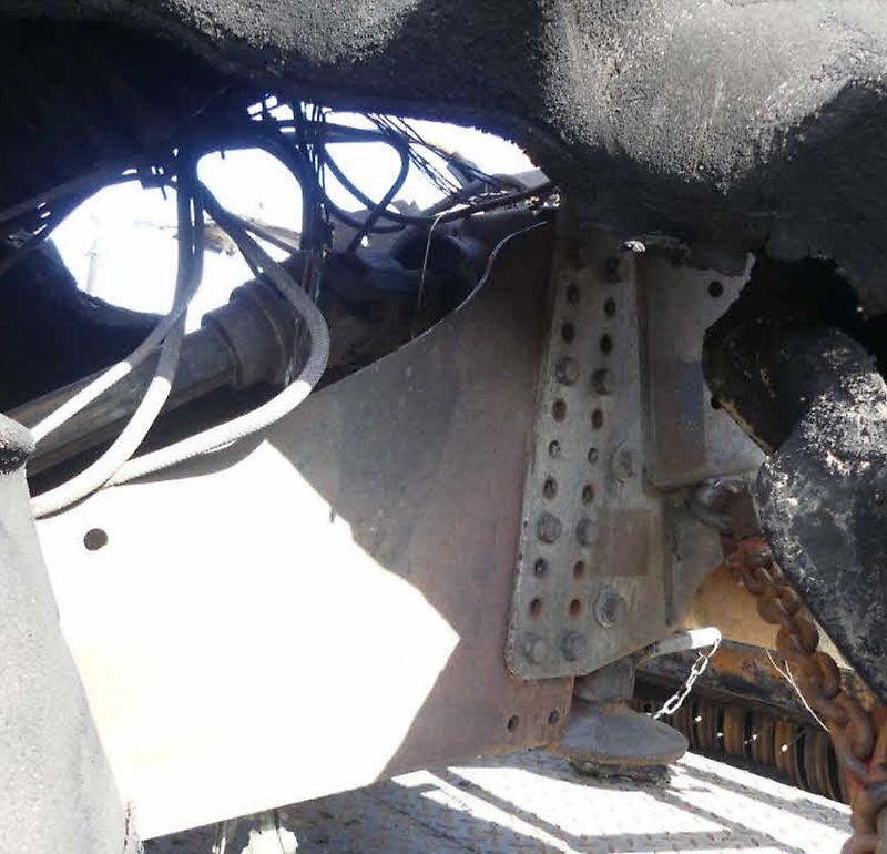 New Holland BB 1270 Brandschaden. Standort Nähe Münster