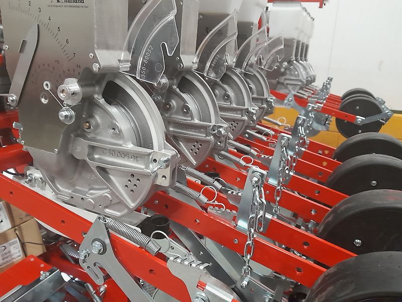 Agricola Italiana Groentezaaimachine