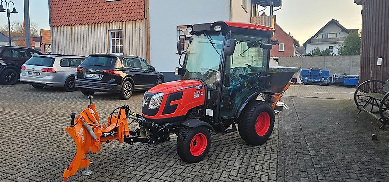 Kioti CX 2510 CH mit Klimaanlage, Frontzapfwelle, Hydrostat-Getriebe, Winterdienstpaket