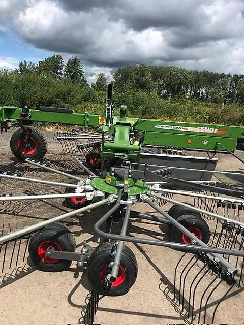 Fendt Former 8055 Pro